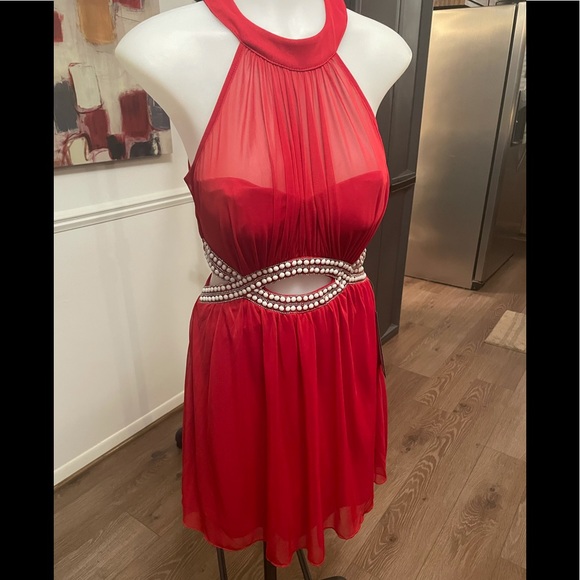 Speechless Infinity Cutout Waist Dress Size 5 - Picture 2 of 8